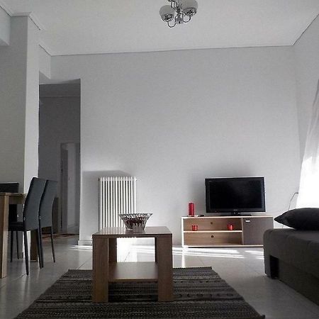 *Oi.Ko House* City Apartments Kato Achaḯa Bagian luar foto
